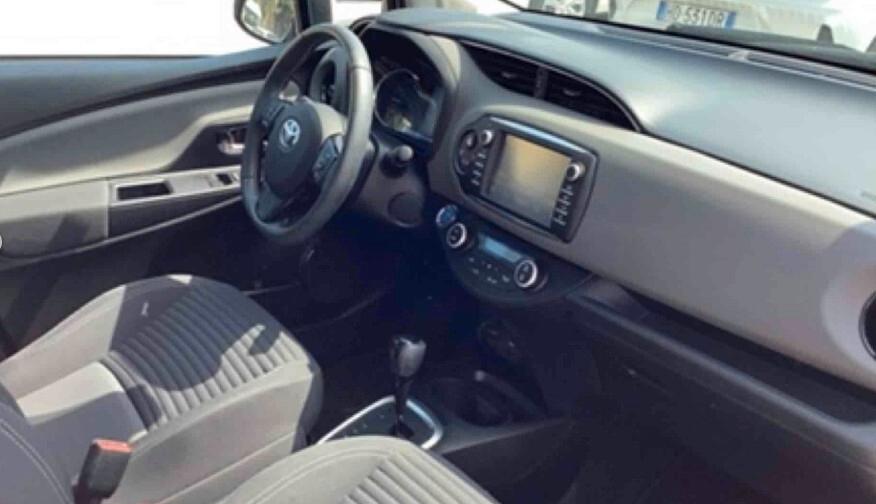 Toyota Yaris 1.5 Hybrid 5 porte Business