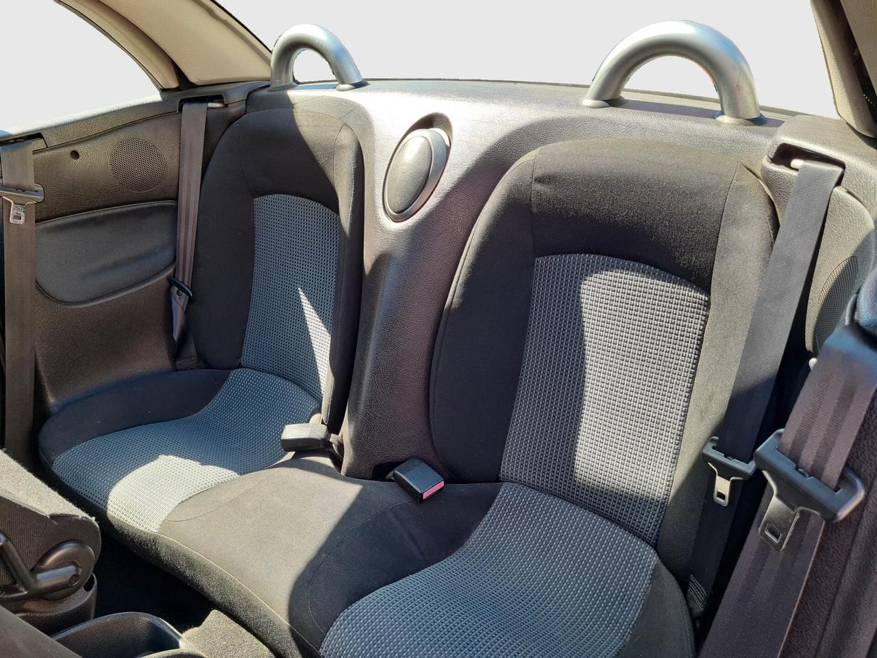 Peugeot 206 1.6 16V CC Enfant Terrible