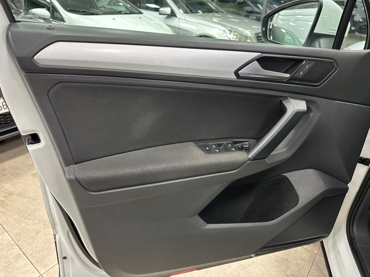 Volkswagen Tiguan 2.0 TDI SCR 4MOTION Style Blue 2016