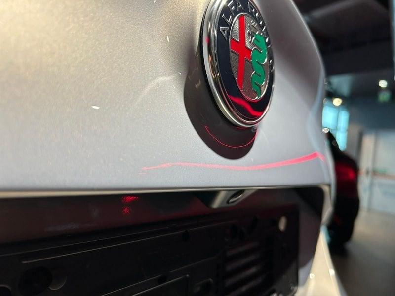 Alfa Romeo Giulia 2.2 t Veloce Q4 210cv auto