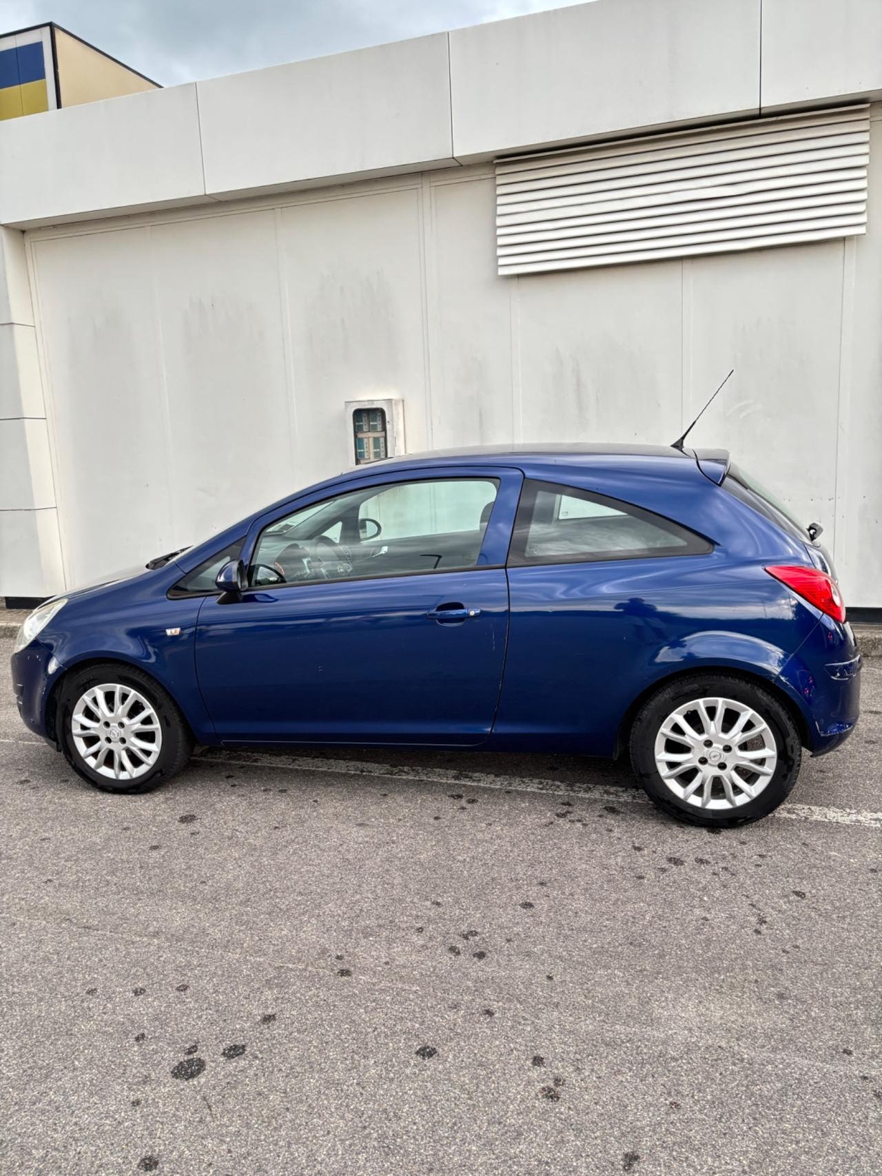Opel Corsa 1.2 Benzina 3 Porte
