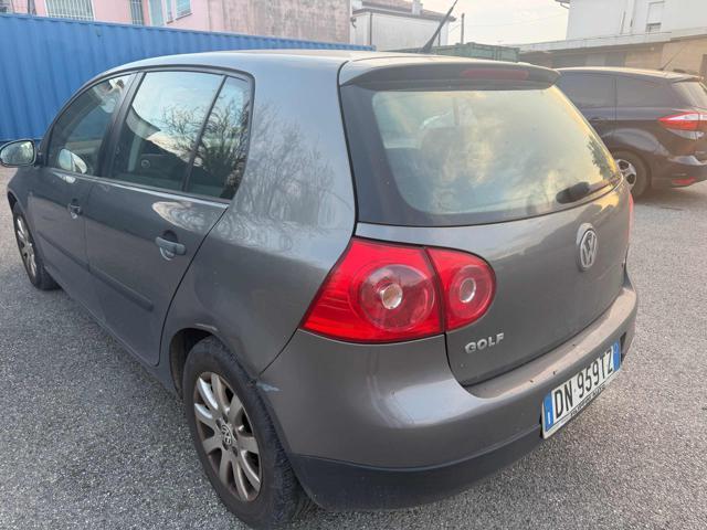 VOLKSWAGEN Golf BENZINA/GPL 1.6 5p. senza nessun lavoro da fare