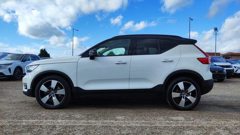 Volvo XC40 D3 AWD Geartronic Momentum Pro