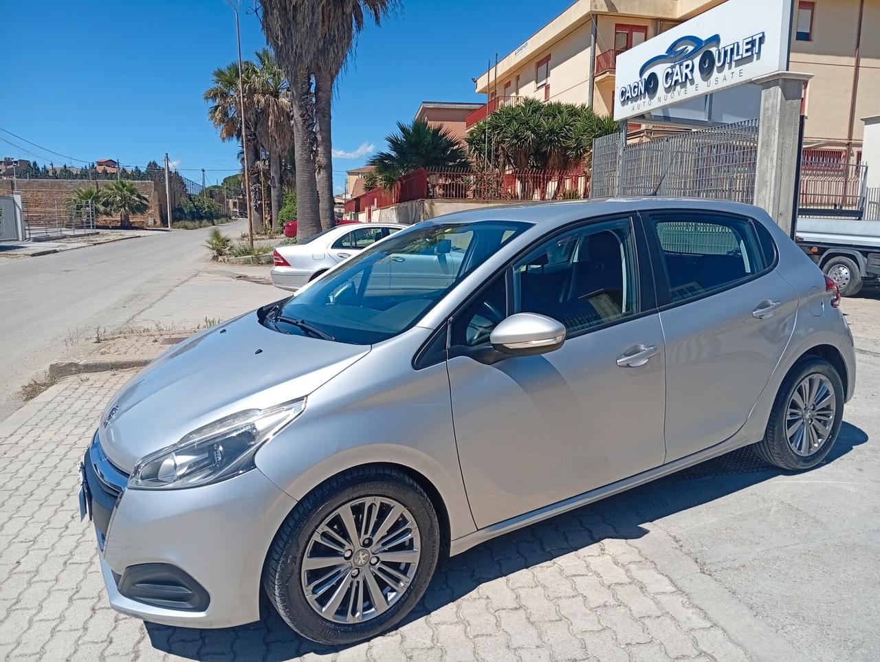 Peugeot 208 BlueHDi 75 S&S 5 porte Active