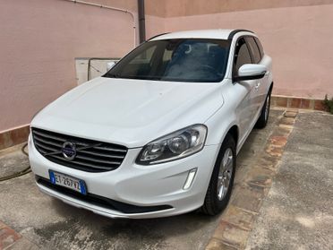 Volvo XC 60 XC60 D5 AWD Momentum