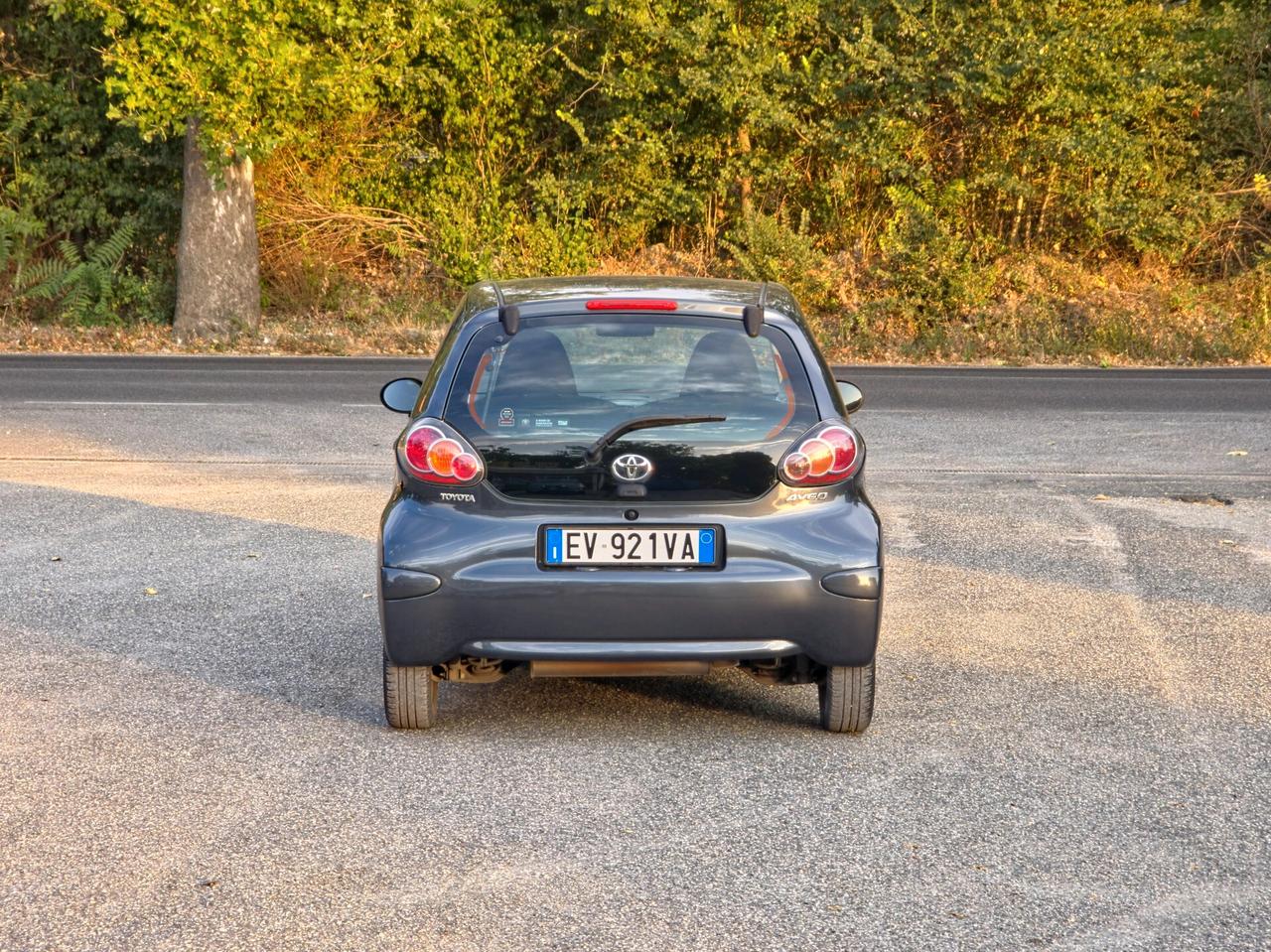 Toyota Aygo 1.0 12V VVT-i 5 porte Cool Soda Connect CV-68 E5B Manuale NEO 2014