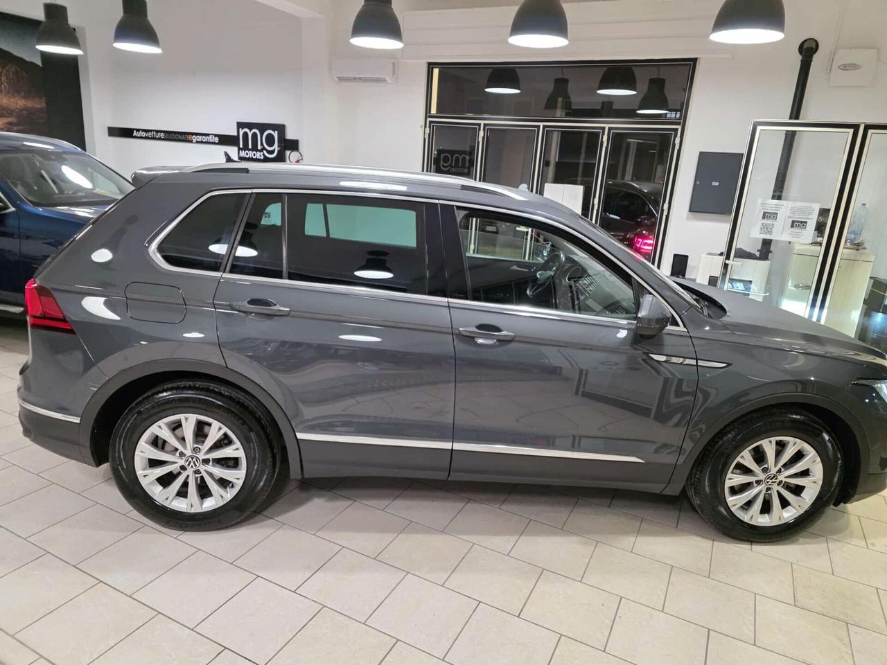Volkswagen Tiguan 2.0 TDI 150 CV GARANZIA 3 ANNI