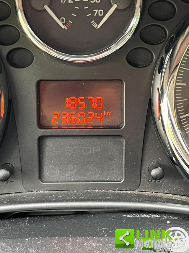 PEUGEOT 207 1400 Diesel 68CV NEOPATENTATI