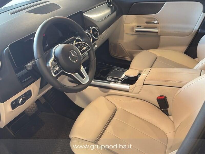 Mercedes-Benz Classe B - W247 2018 Diesel B 180 d Sport Extra auto