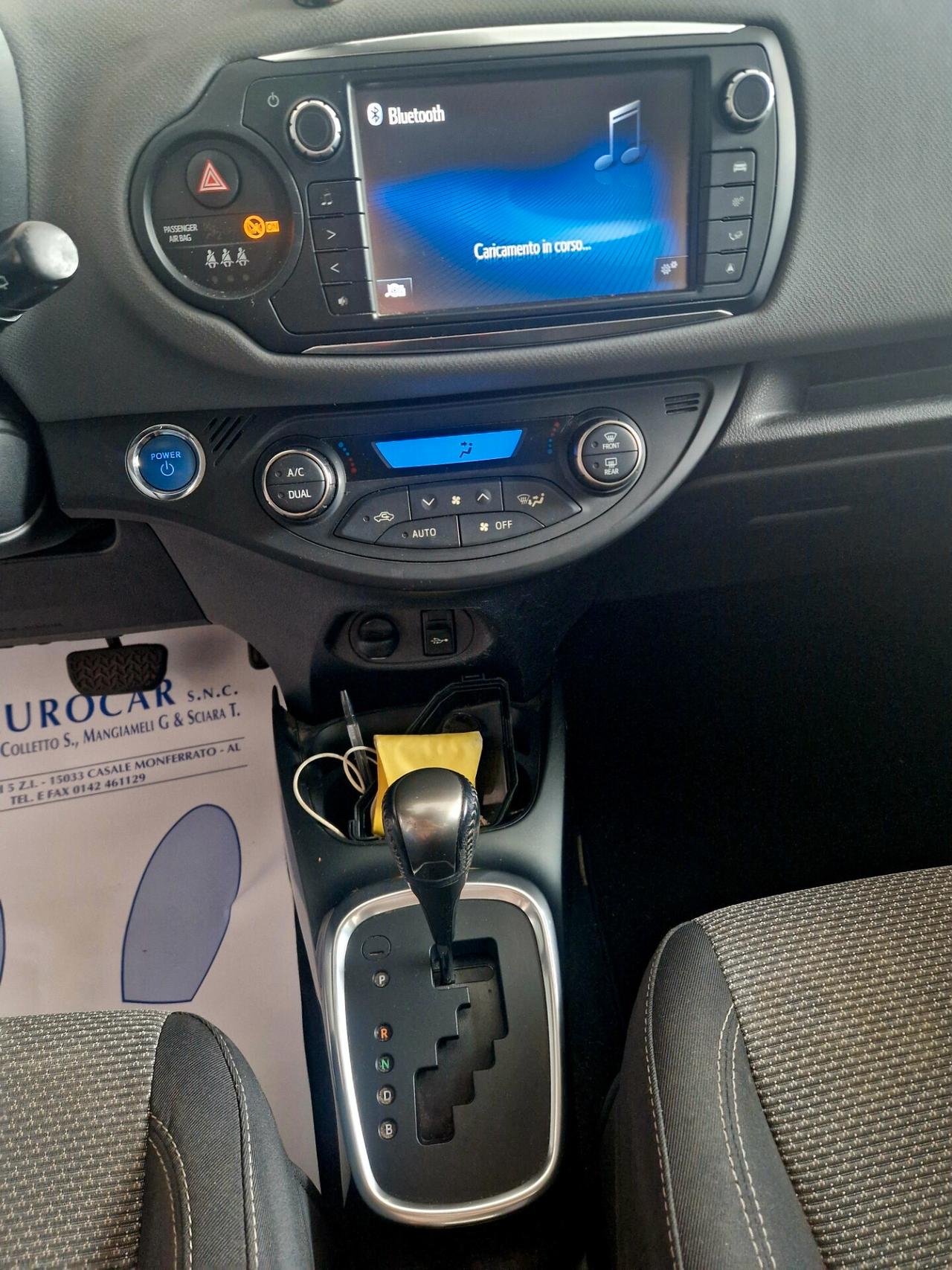 Toyota Auris Toyota yaris hybrid 2016 100000km