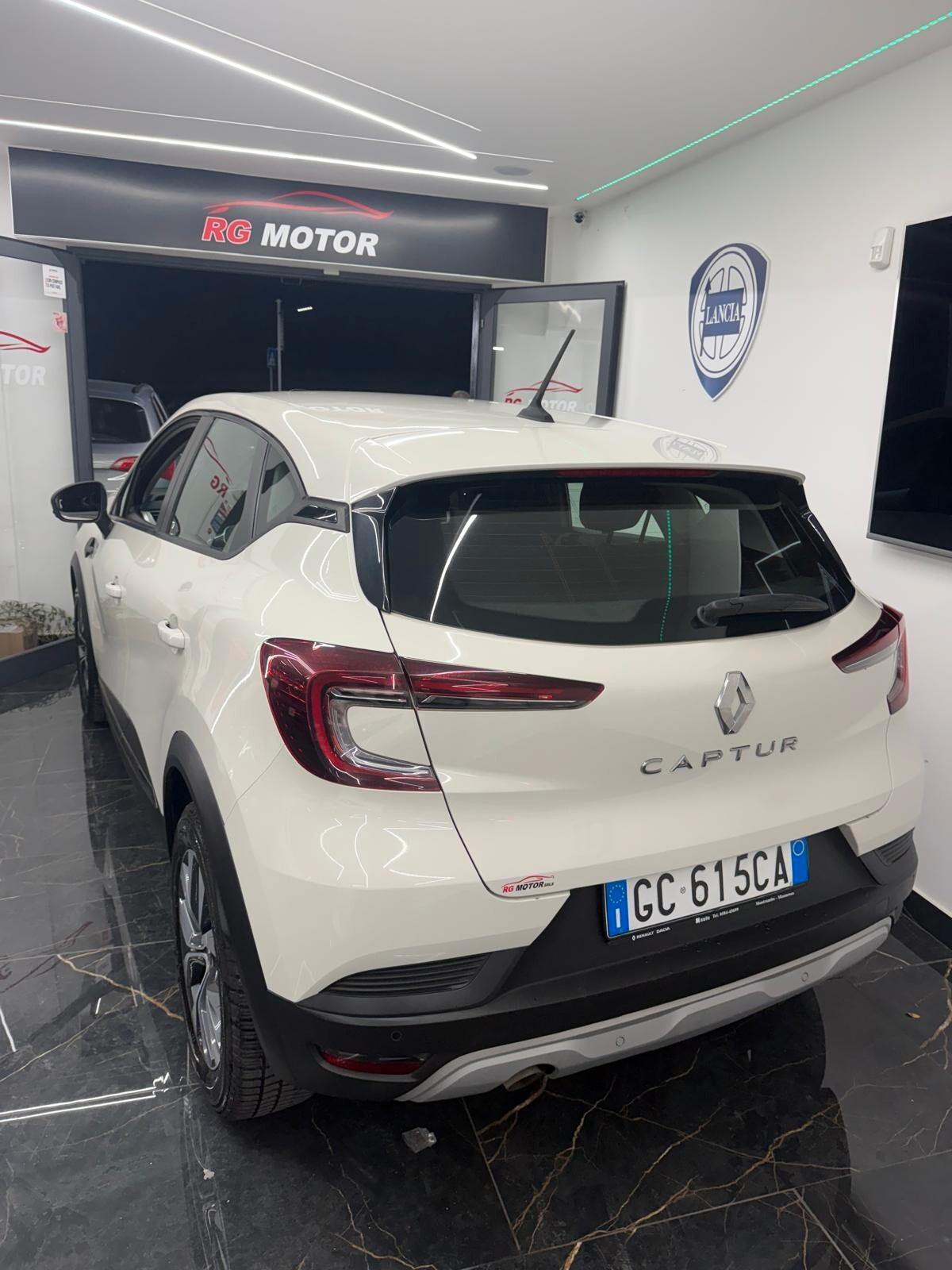 Renault Captur Blue dCi 95 CV Intens