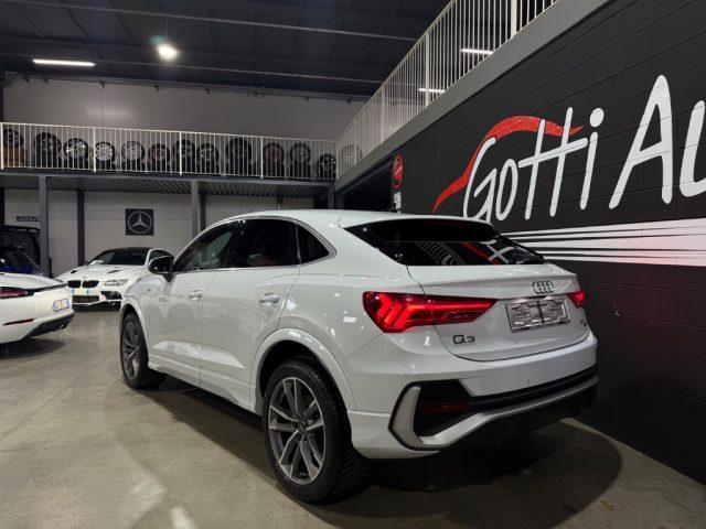 AUDI Q3 45 TFSI COUPE TRIPLO SLINE