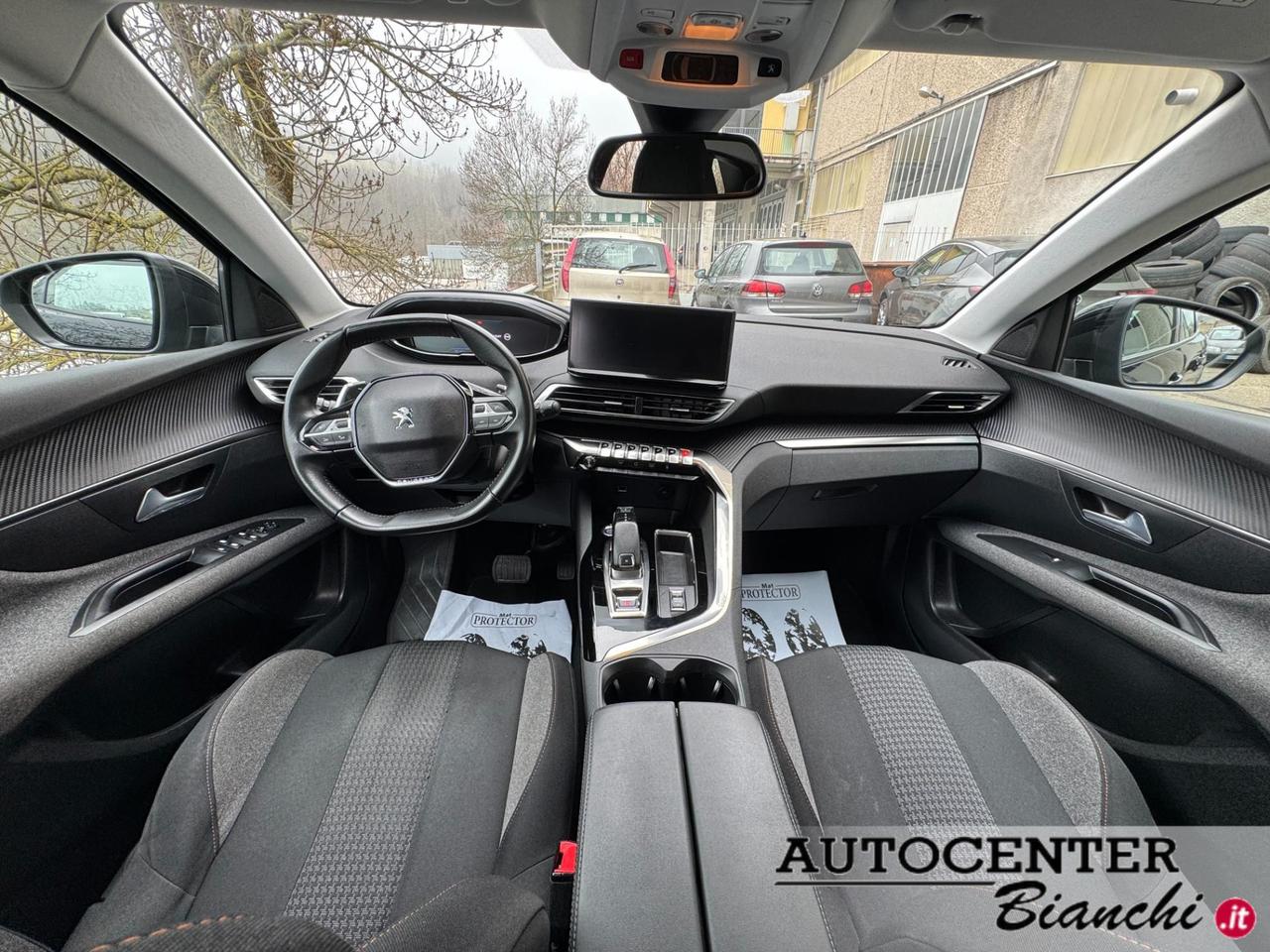 Peugeot 3008 3008 1.5 bluehdi Active Business s&s 130cv eat8