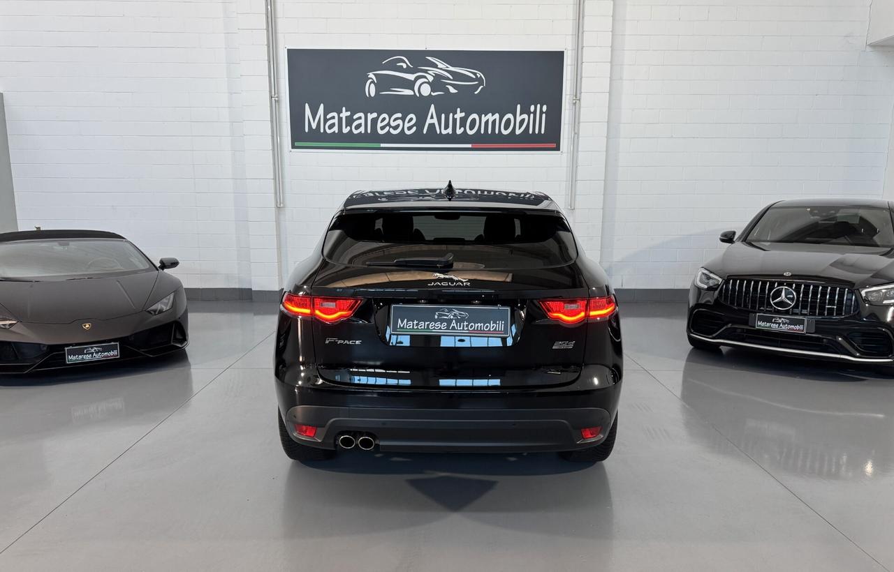 Jaguar F-Pace R-Sport 2.0cc 180cv AWD CarPlay Finanziabile