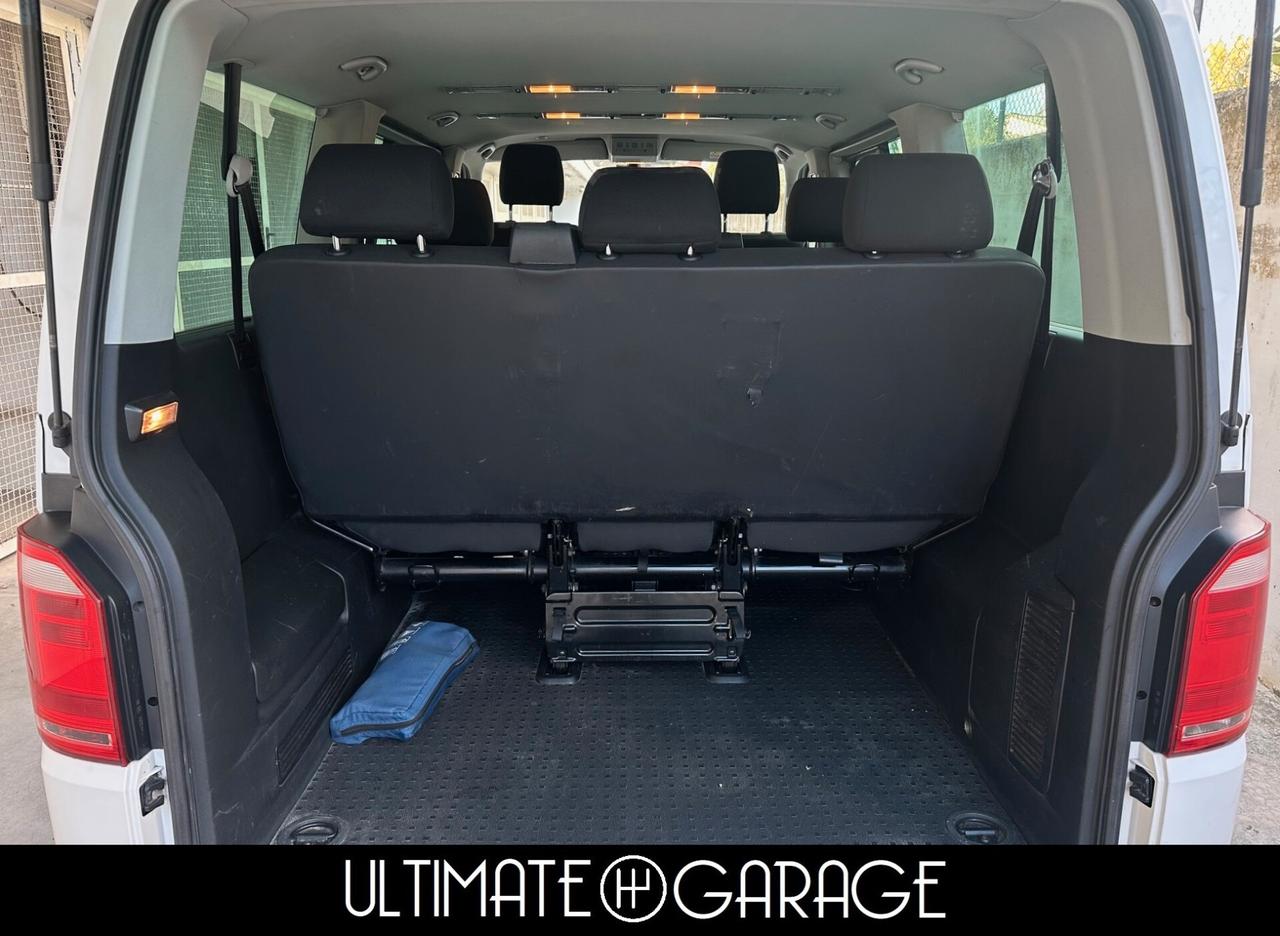 Volkswagen Multivan T6 Caravelle 2.0 TDI DSG Comfortline 9 posti Bicolor