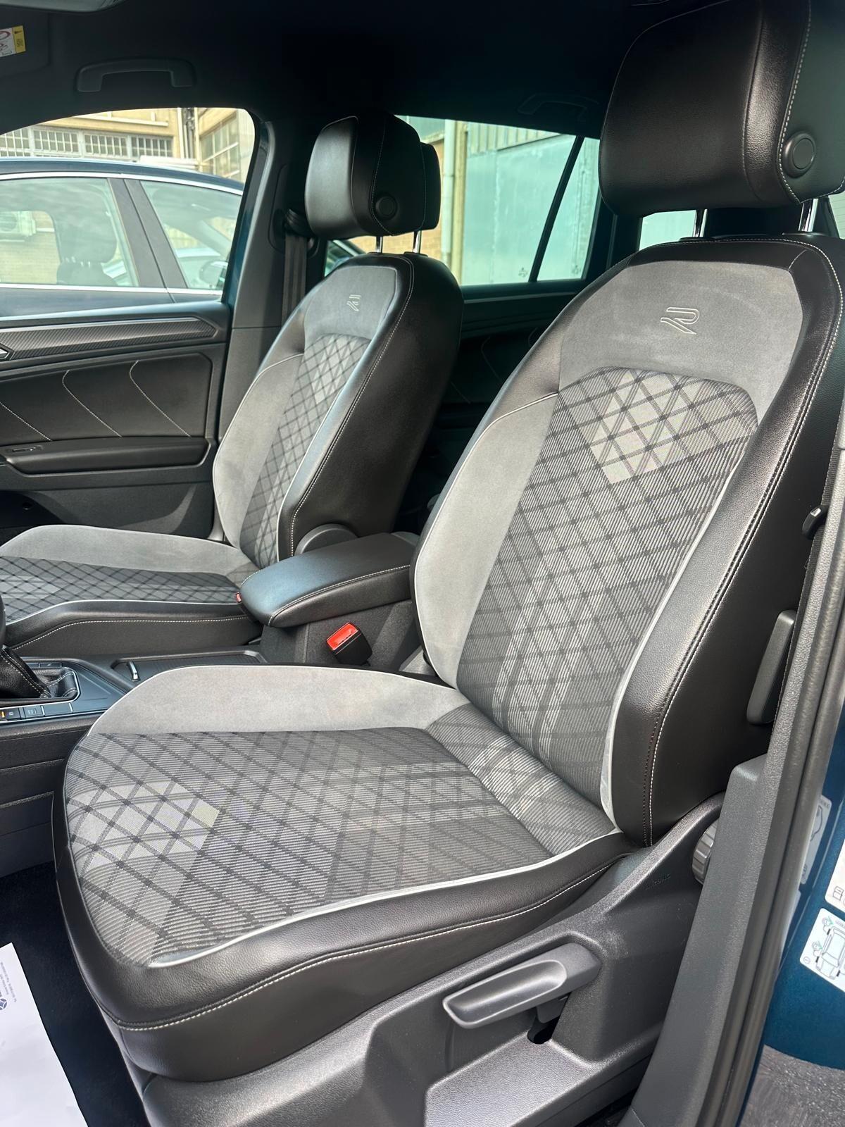 Volkswagen Tiguan 2.0 TDI 150 CV SCR DSG R-Line