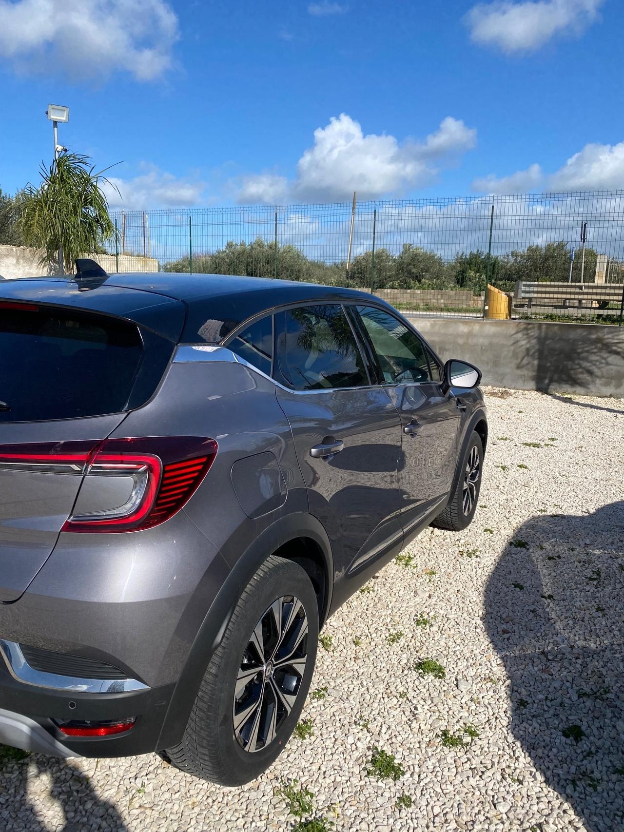 Renault Captur TCe 90 CV Techno