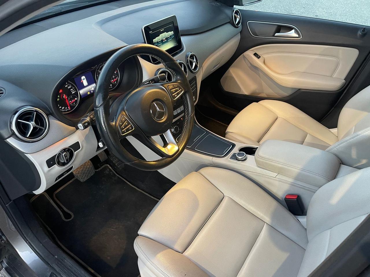 Mercedes-Benz B 180 B-Class B #10168