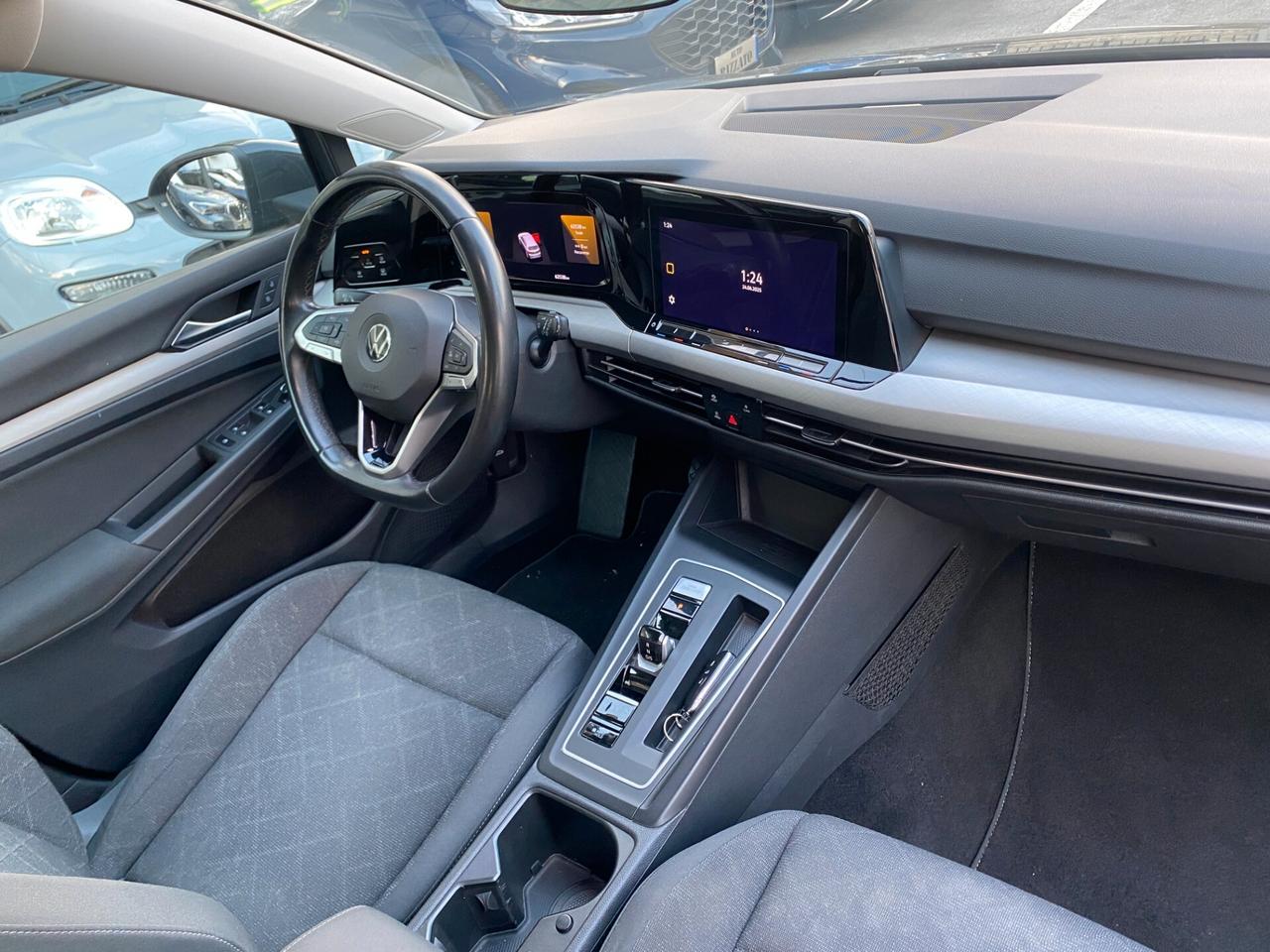 Volkswagen Golf 1.0 eTSI EVO DSG Life - CAMBIO AUTOMATICO DSG
