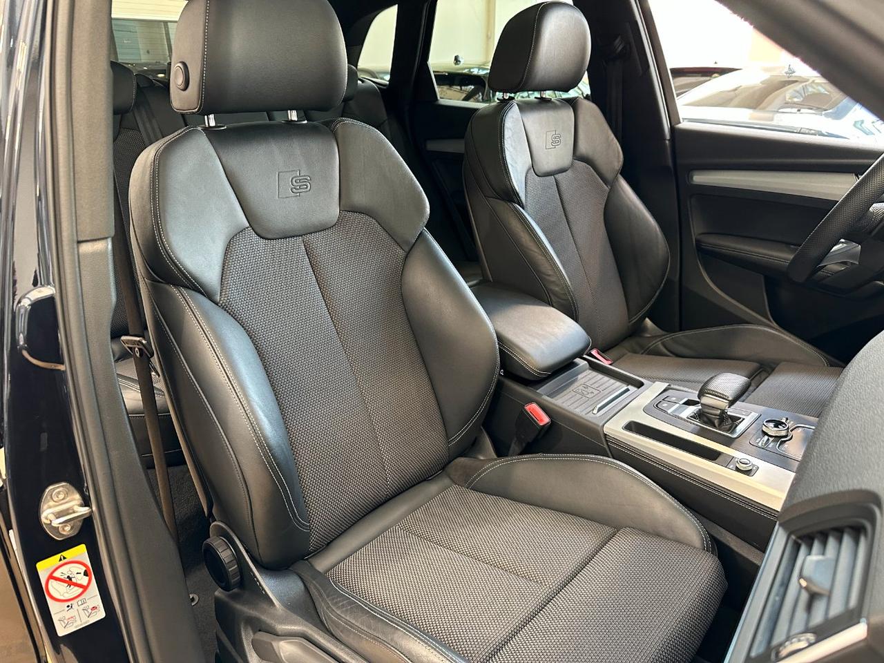 Audi Q5 40 2.0 tdi quattro S line s-tronic-Matrix-19"-Tetto-Virtual