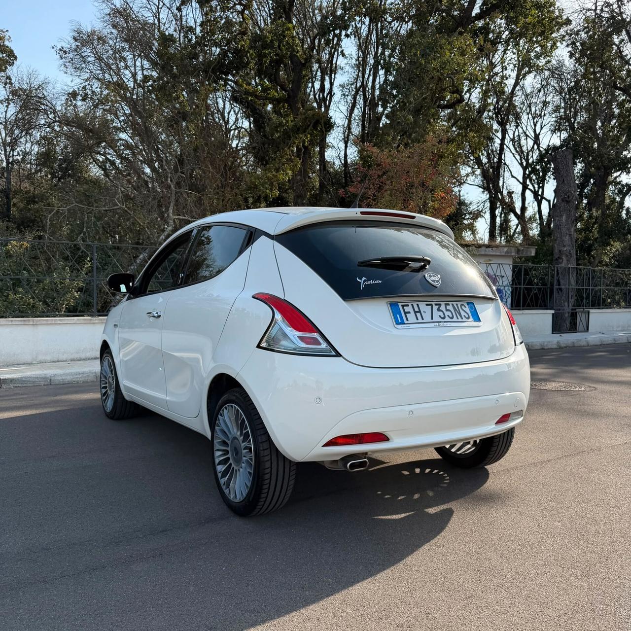 Lancia Ypsilon 1.3 MJT 16V 95 CV 5 porte S&S Gold
