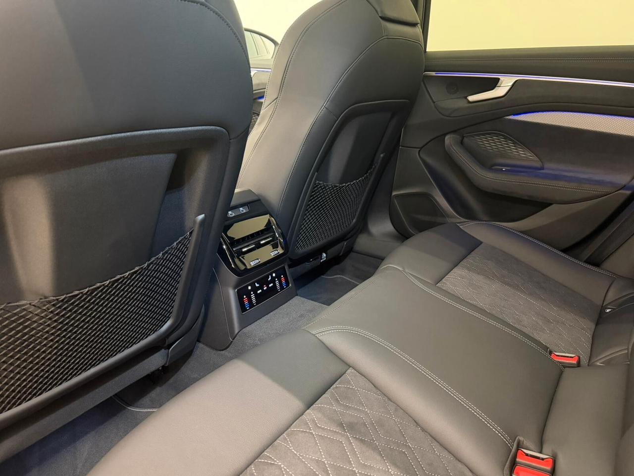 Audi A6 Avant 50 3.0 TDI quattro tiptronic S line edition