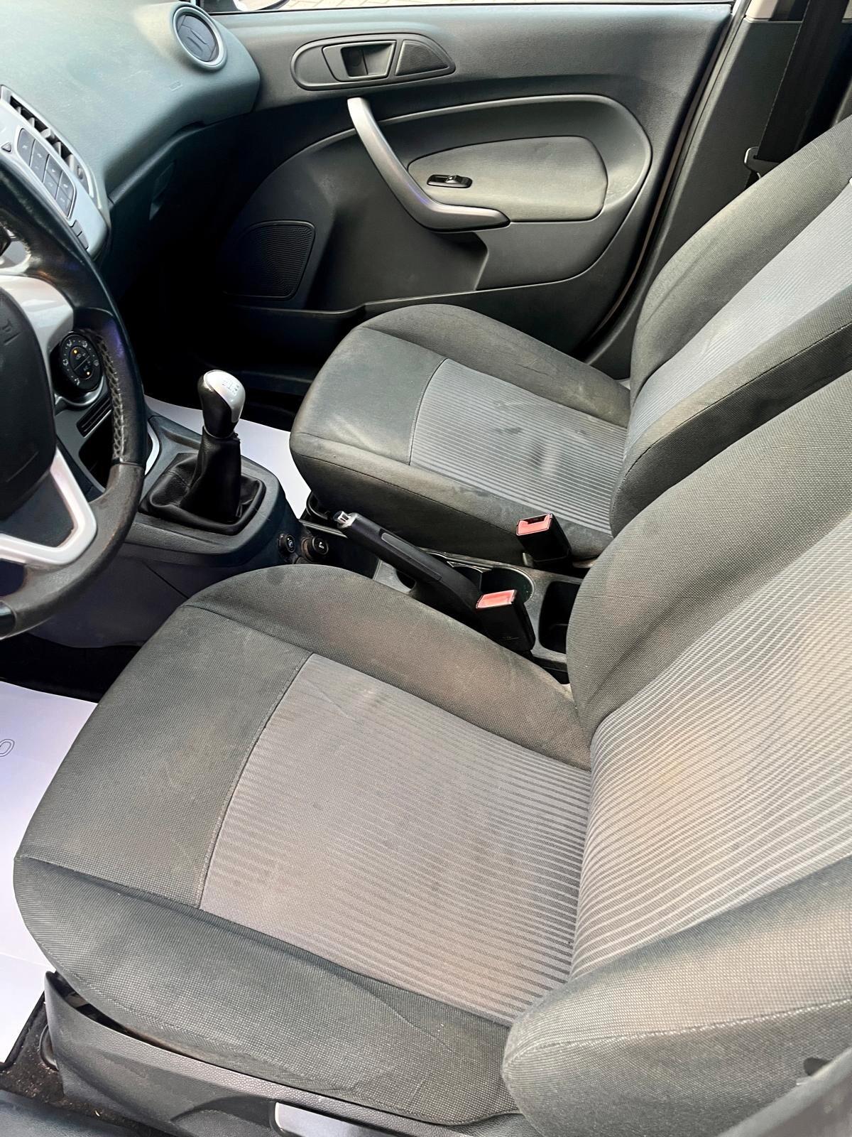 Ford Fiesta 1.2 16V 82CV 5p. Titanium Bs. - ok neopatentato