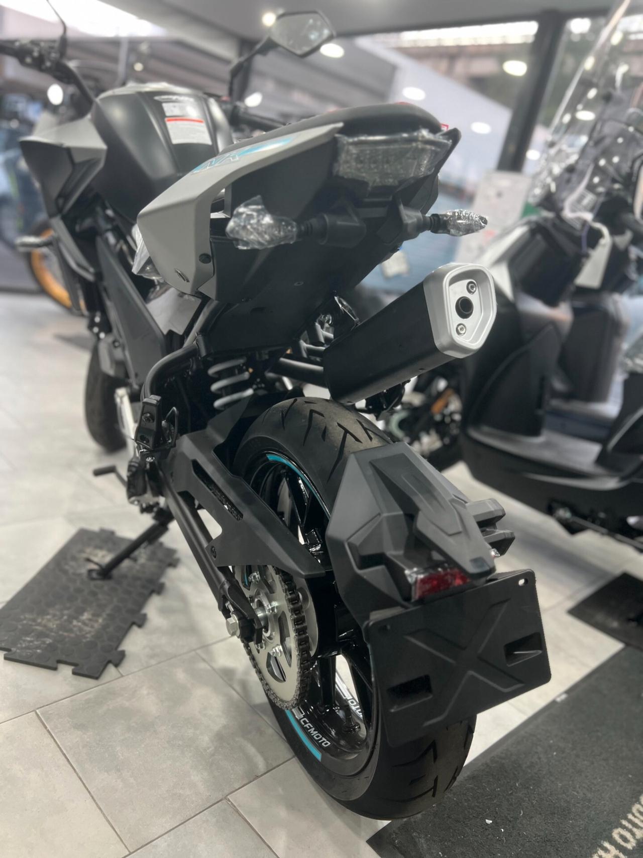 CF MOTO 125NK NUOVA PRONTA CONSEGNA