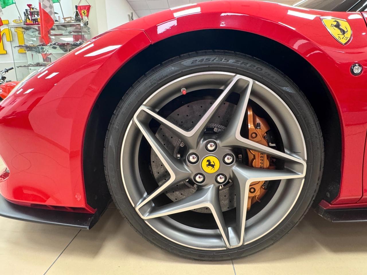 Ferrari F8 Tributo Coupe Permute auto moto barche gommoni e Rolex.