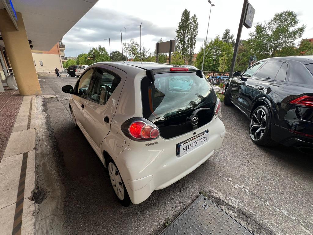 Toyota Aygo 5 Porte Aygo 5p 1.0 Active connect my14