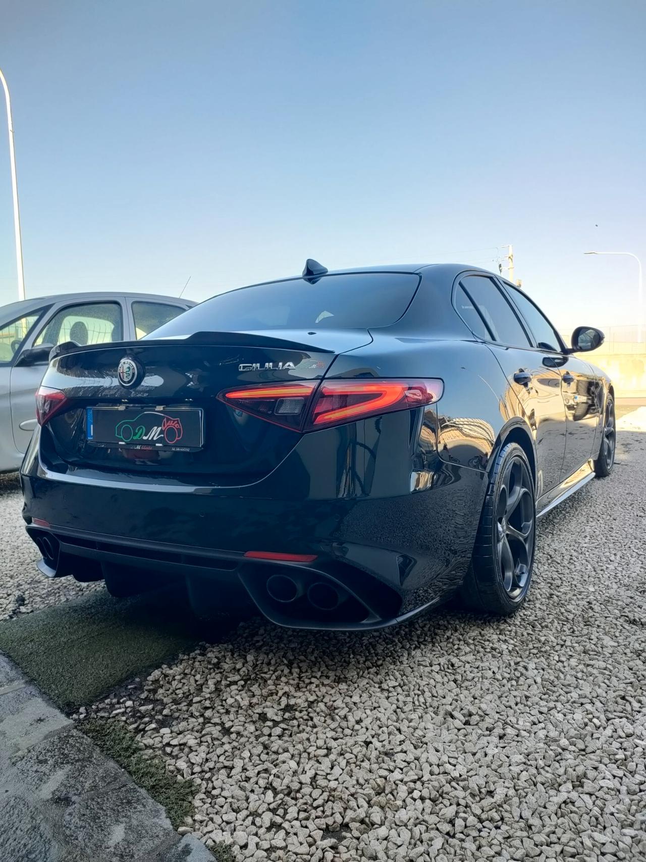 Alfa Romeo Giulia 2.9 T V6 Quadrifoglio