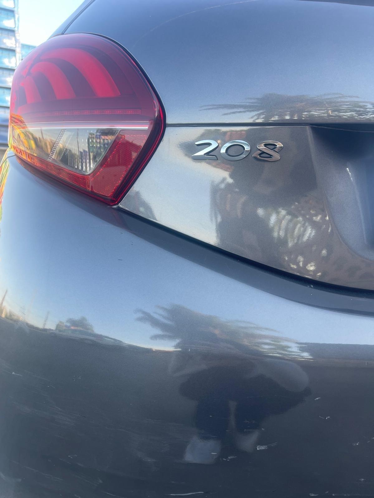Peugeot 208 BlueHDi 75 5 porte Allure