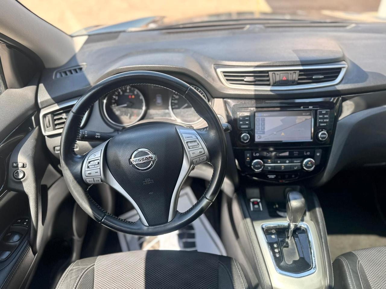 Nissan Qashqai 1.2 DIG-T Tekna AUTOMATICO