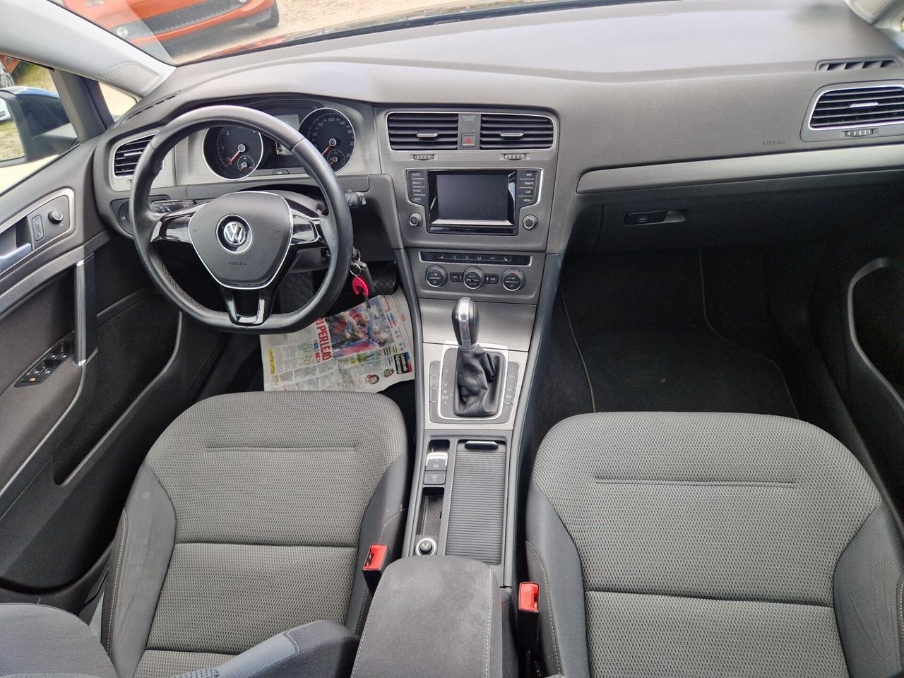 Volkswagen Golf 2.0 TDI DSG - 2014