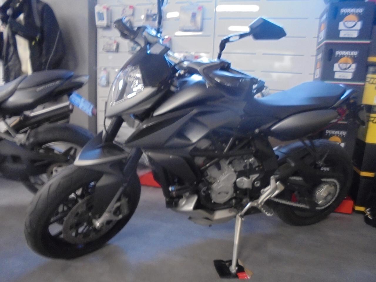 Mv Agusta Rivale 800