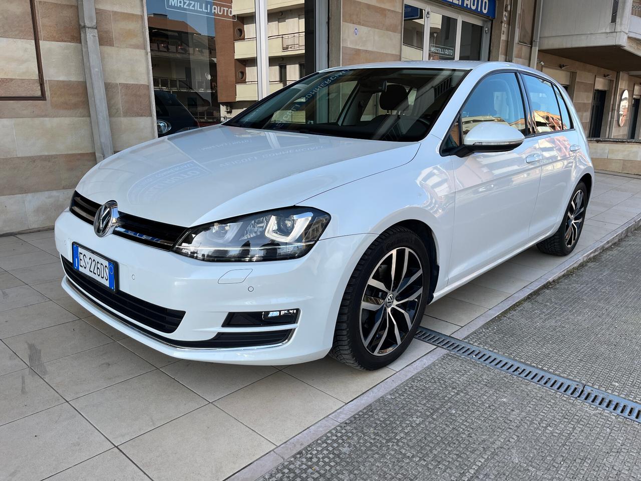 Volkswagen Golf 2.0 TDI 5p. Highline 150cv