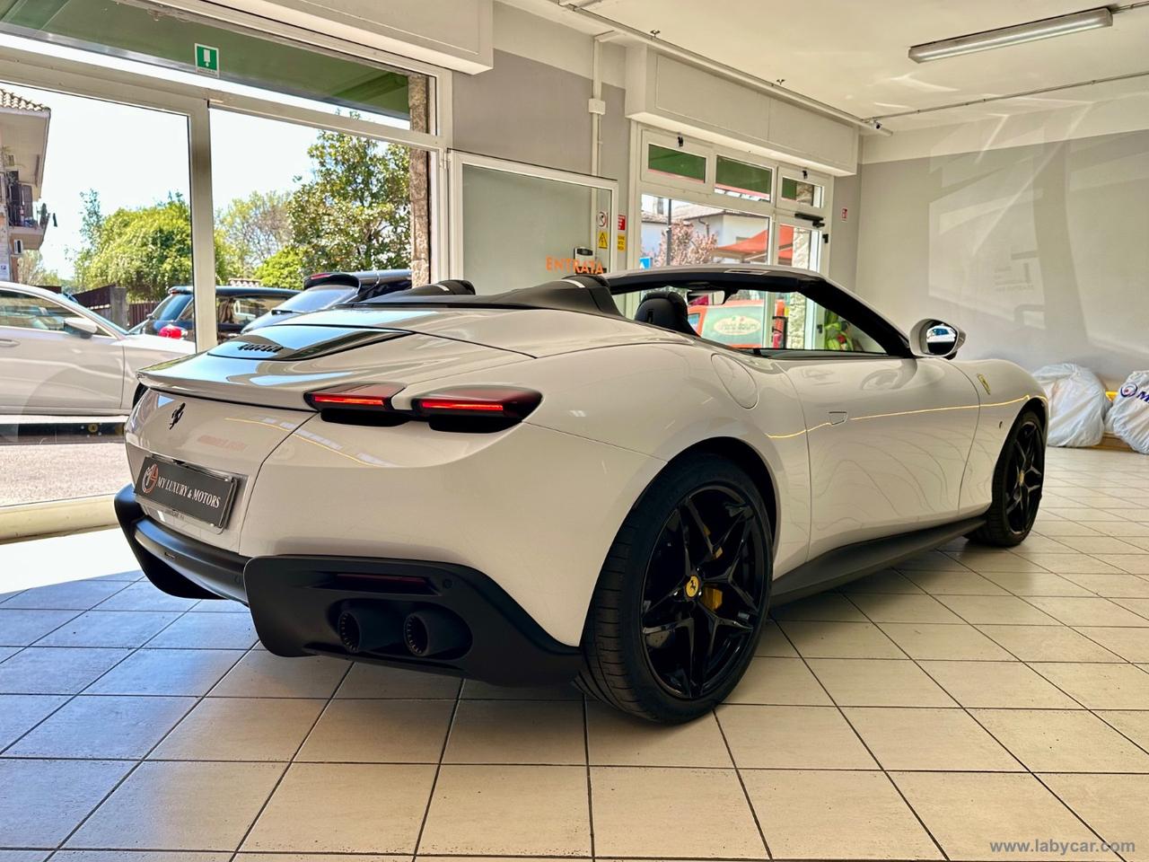 FERRARI Roma Spider CERTIFICATA