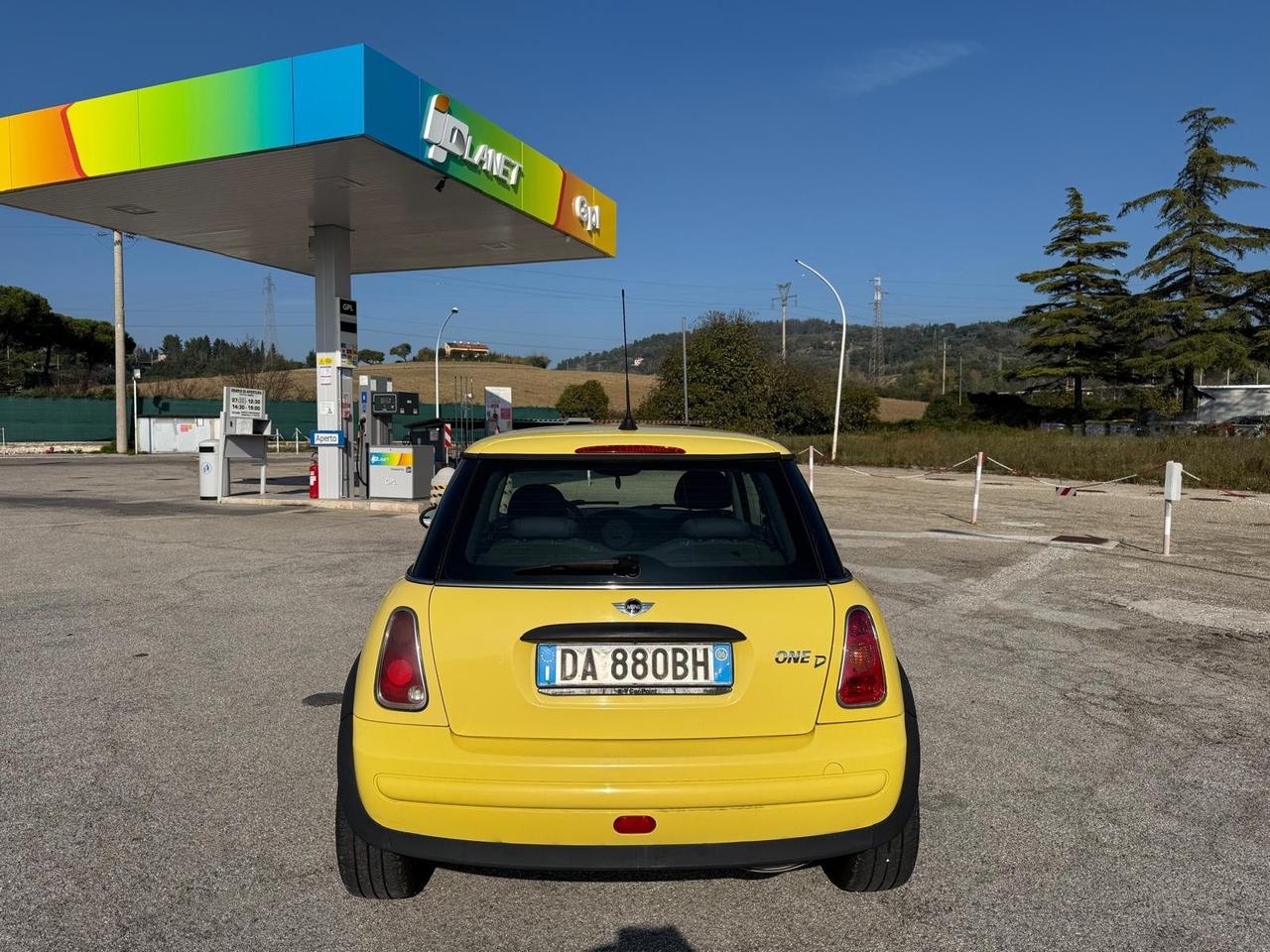 Mini 1.4 tdi One D Ok neopatentati