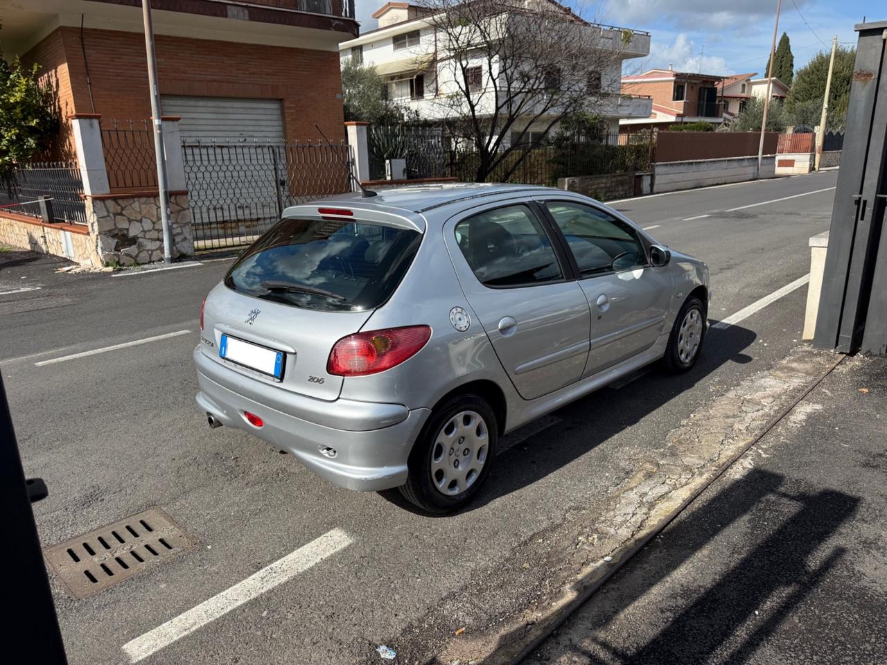 Peugeot 206 1.4 Benzina 5p. Pochi KM