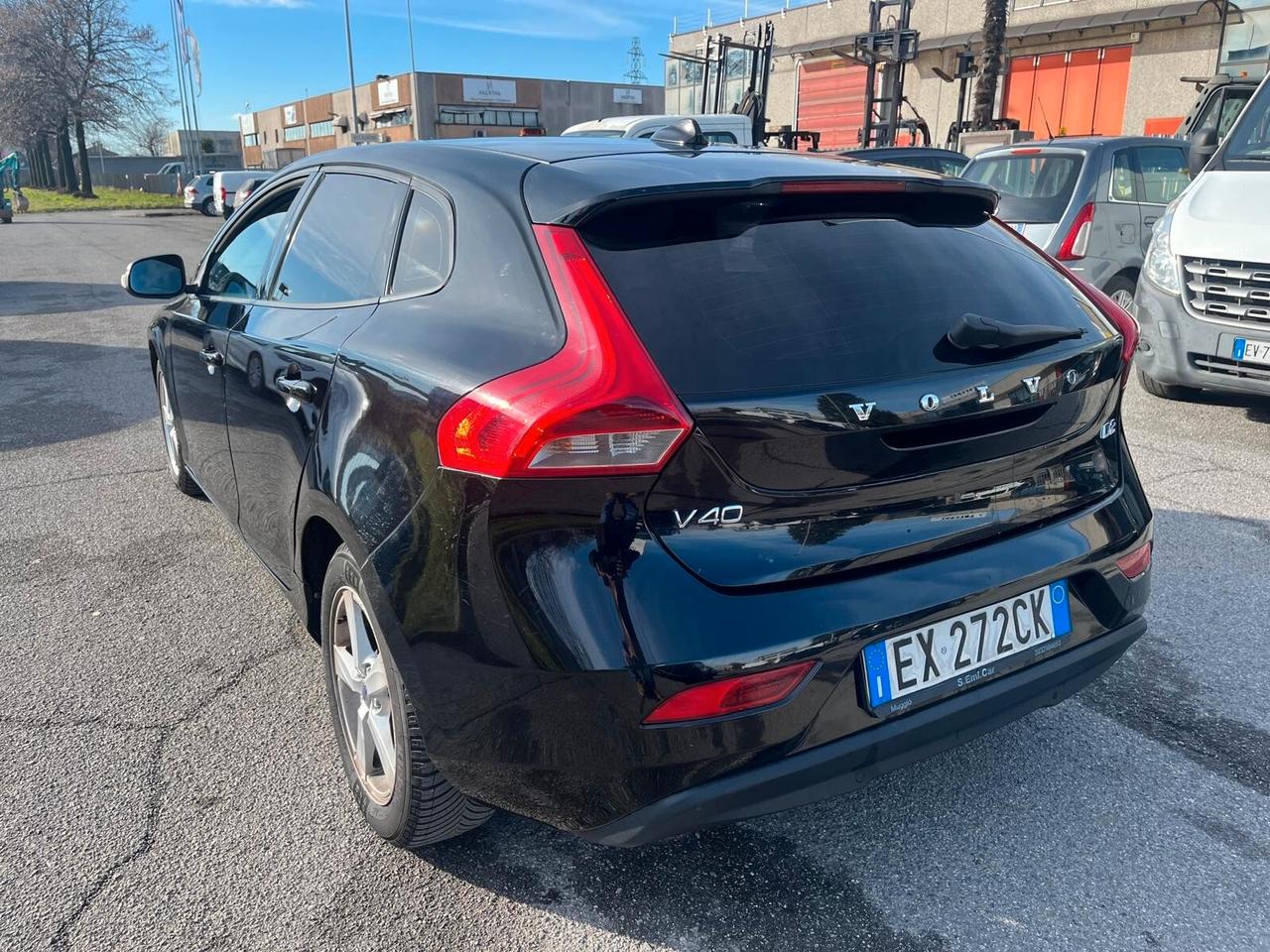 Volvo V40 D2 1.6