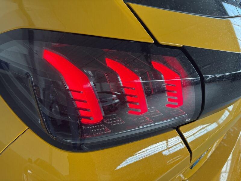 Peugeot 208 208 motore elettrico 136 CV 5 porte GT