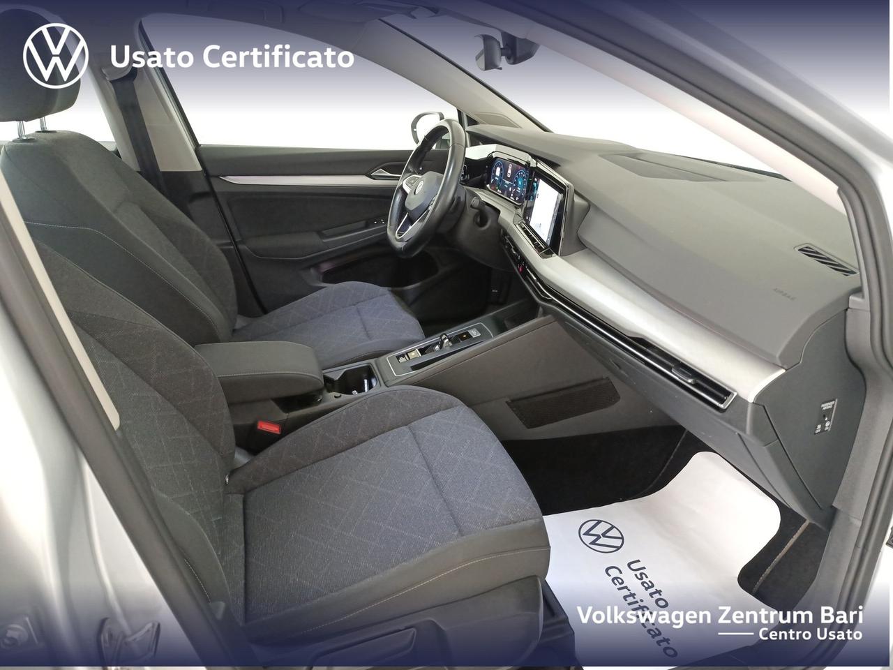 Volkswagen Golf 1.0 etsi evo life 110cv dsg