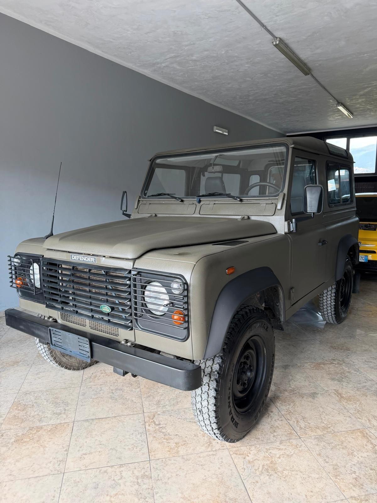 Land Rover Defender 90 2.5 Td5 Station Wagon