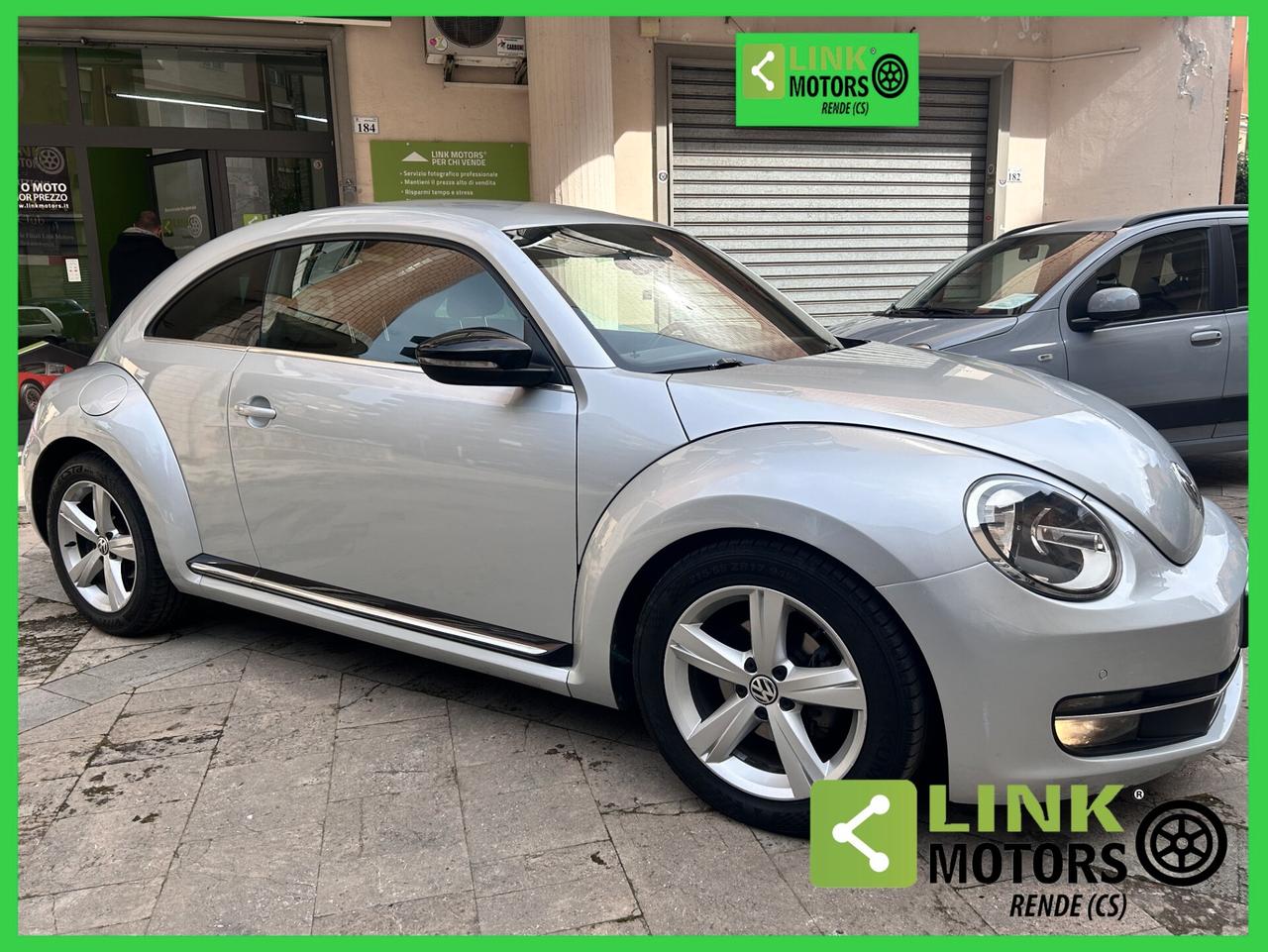 Volkswagen Maggiolino 2.0 TDI DSG Sport 07/2012