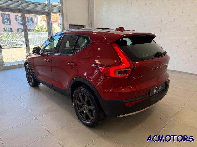 VOLVO XC40 D3 AWD