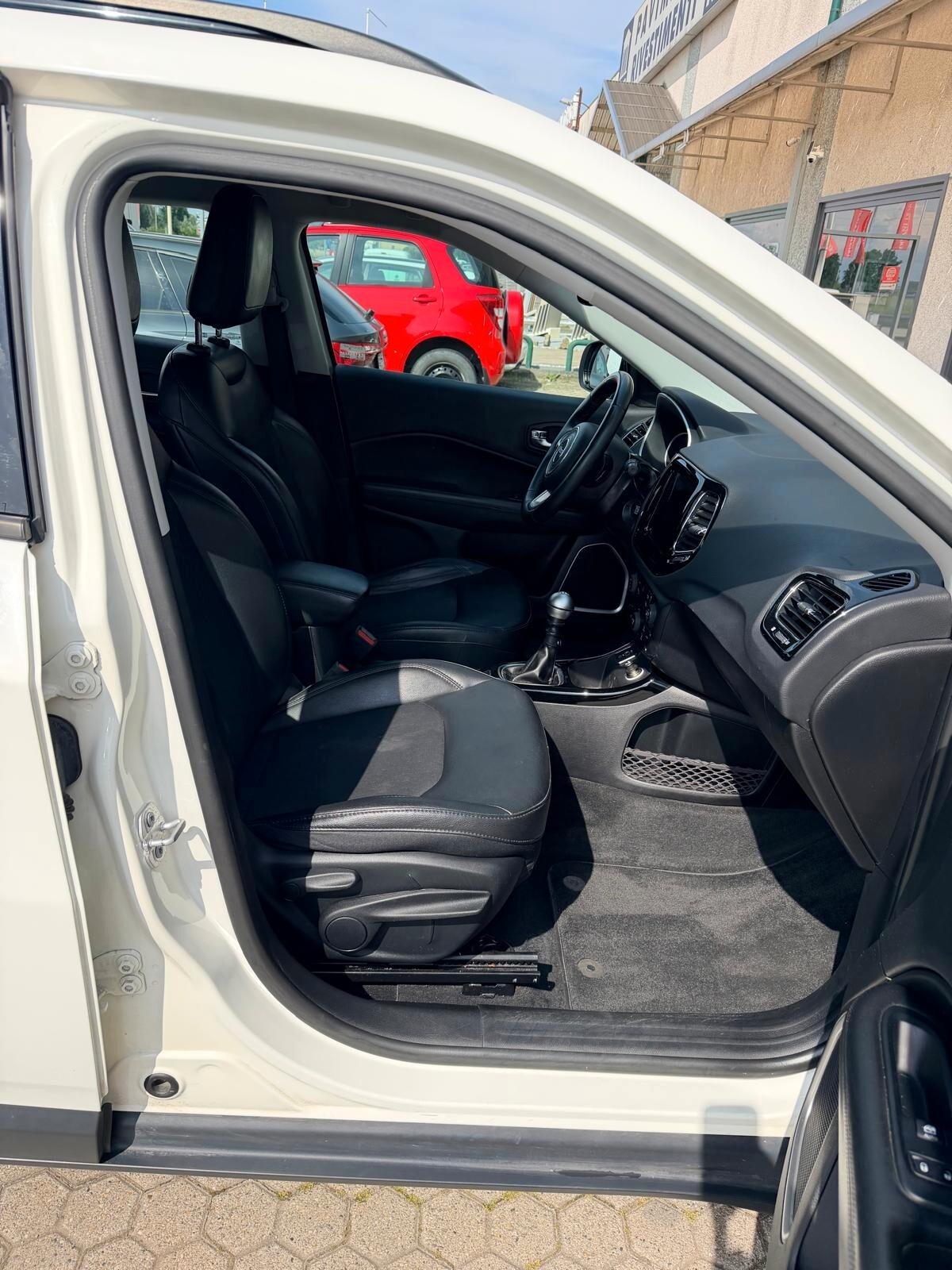 Jeep Compass 1.6 Multijet II 2WD Night Eagle