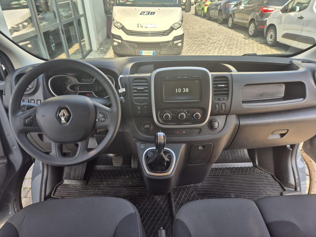 Renault Trafic ENERGY dCi 145 CV EDC L2H1 3.0t 6 P