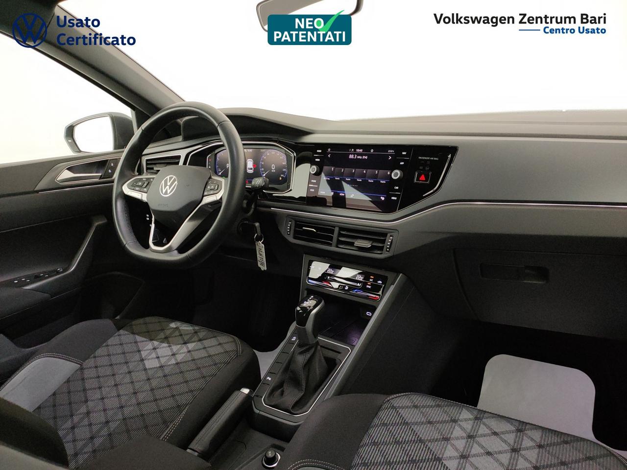 Volkswagen Polo 1.0 tsi r-line 95cv dsg