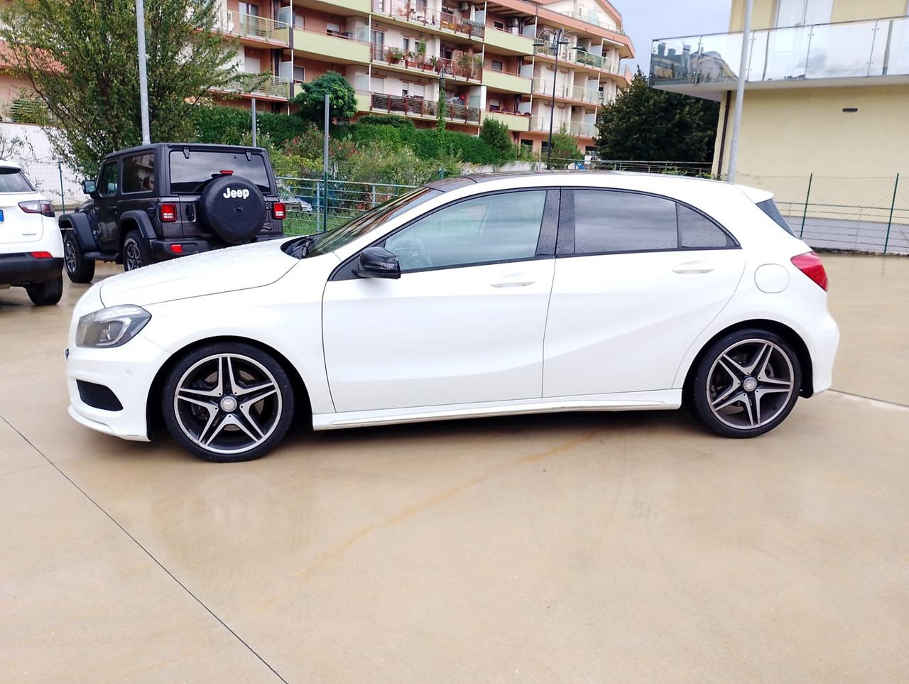 Mercedes-benz A 220 200 CDI Automatic Premium AMG