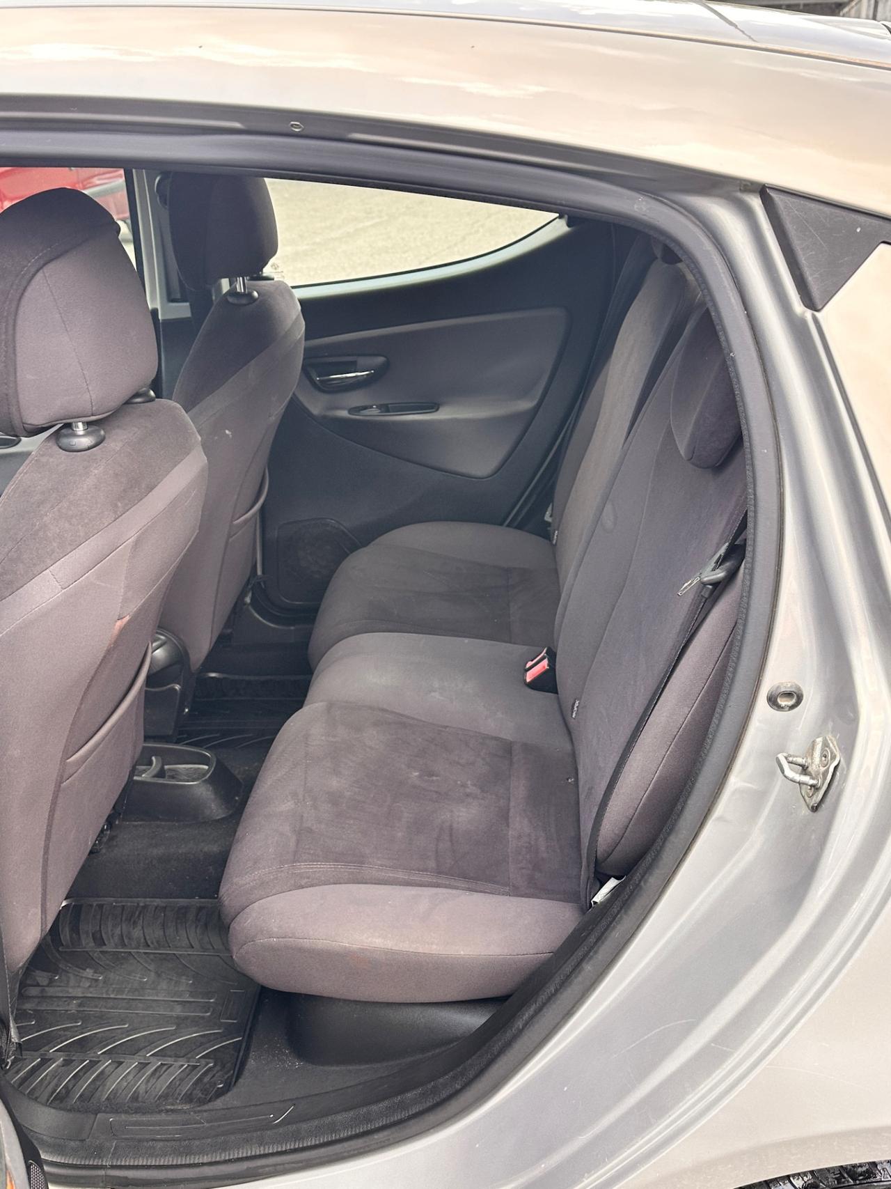 Lancia Ypsilon 1.3 MJT 16V 95 CV 5 porte S&S Platinum